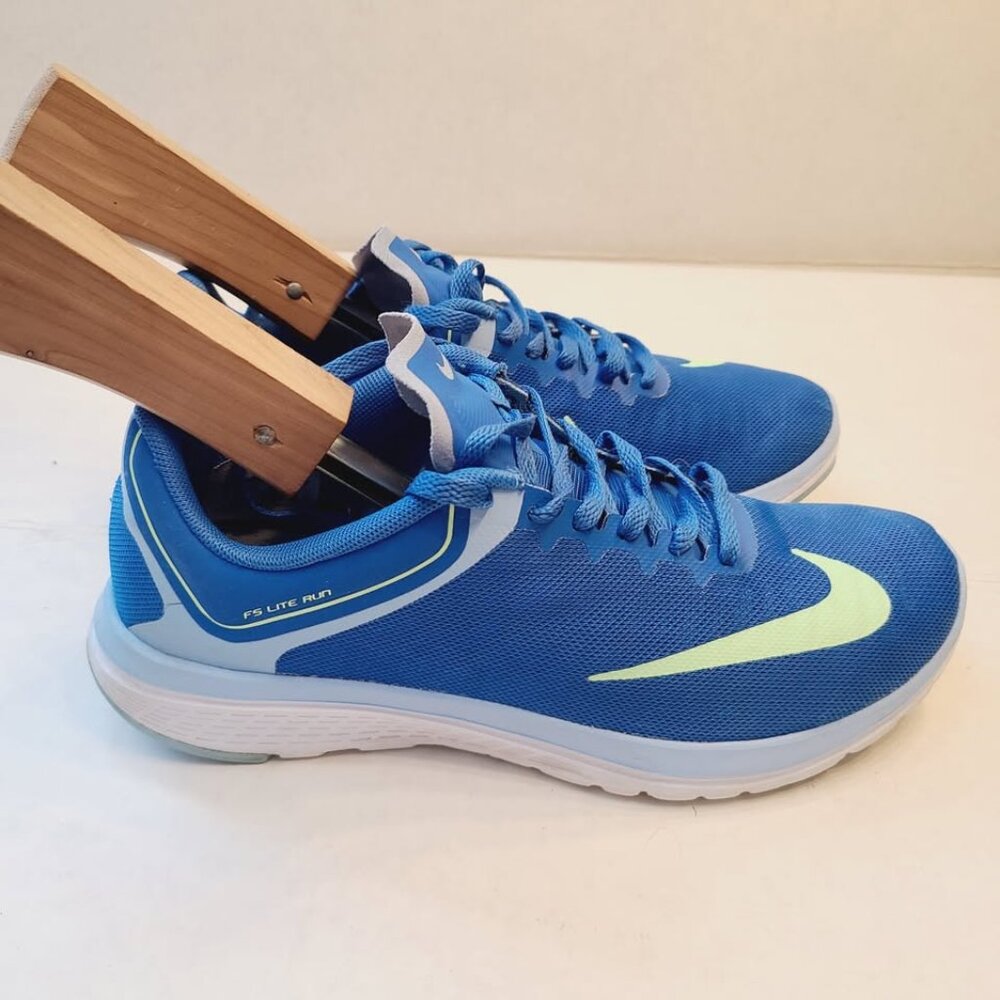 Nike FS Lite Run Women's Running Shoes Sz 7.5 Blue Sneakers